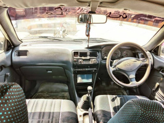 toyota-corolla-xe-1998
