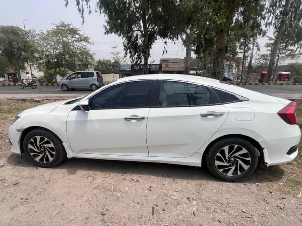 honda-civic-vti-oriel-prosmatec-2018-big-2