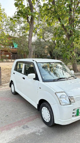 suzuki-alto-2012-big-2