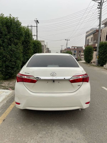 toyota-corolla-xli-2019-big-10