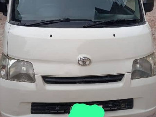 toyota-town-ace-2010