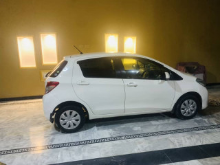 toyota-vitz-2013-reg-2016-white-color