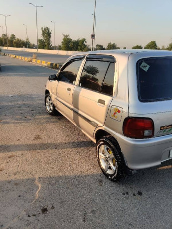 daihatsu-cuore-2007-big-1