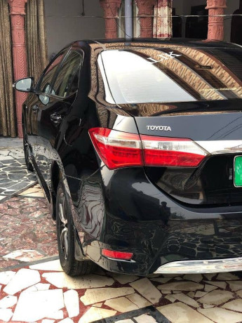 toyota-corolla-xli-2019-big-4