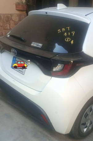 toyota-yaris-2024-big-0