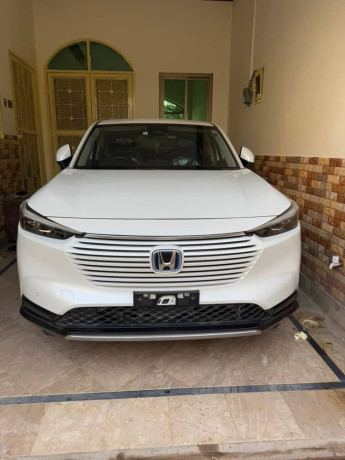 honda-vezel-2021-big-2
