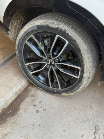honda-vezel-2021-big-6