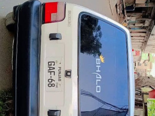 suzuki-mehran-1990