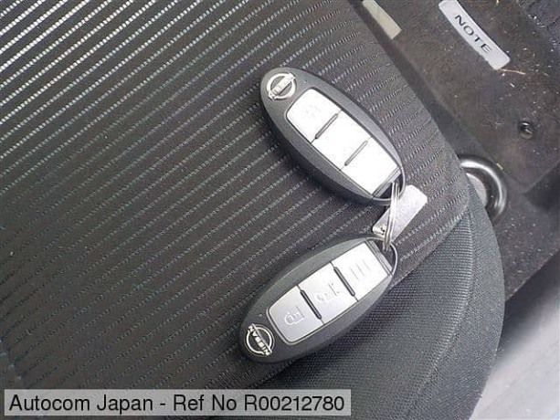 nissan-note-e-power-20212024-x-limited-package-big-17