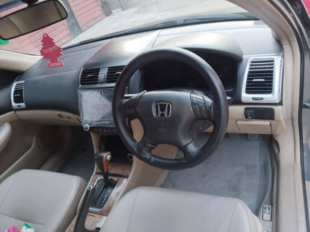 honda-accord-2005-exchange-possible-big-4