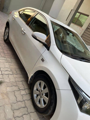 toyota-altis-grande-2017-neat-clean-big-3