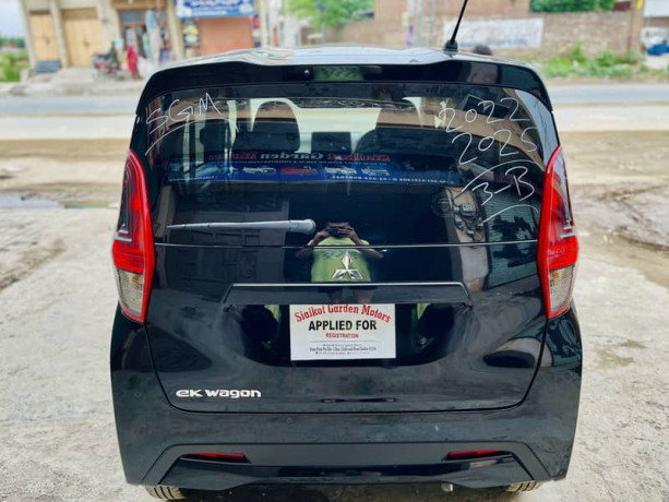 mitsubishi-ek-wagon-hybrid-same-nissan-dayz-2025-fresh-import-big-5