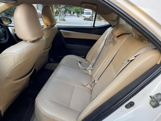 toyota-corolla-gli-2018-b2b-big-6