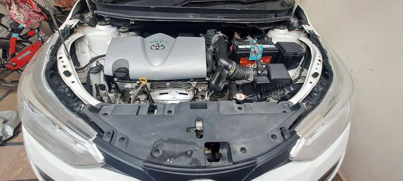 toyota-yaris-gli-13-manual-2021-big-2