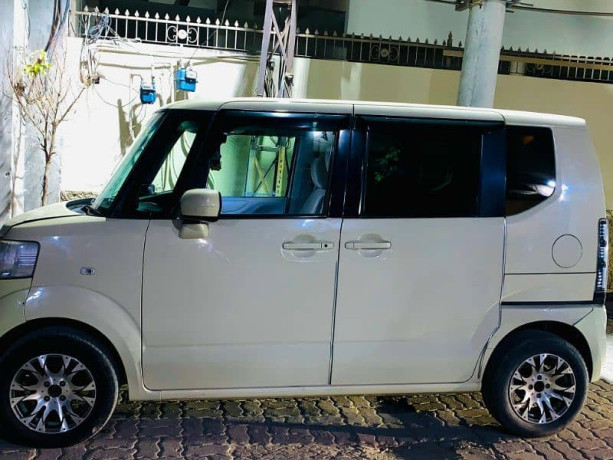 honda-n-box-1316-big-1