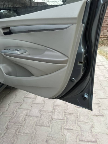 honda-city-aspire-13-2012-big-4