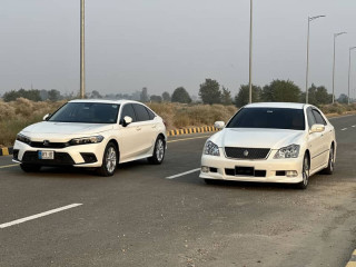 toyota-crown