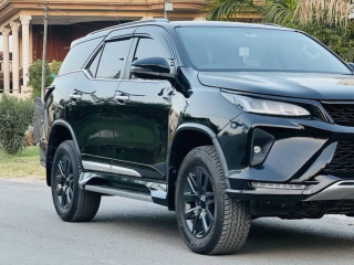 toyota-fotuner-sigma-28