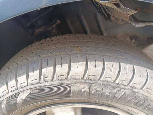 suzuki-mehran-vx-2007-big-12