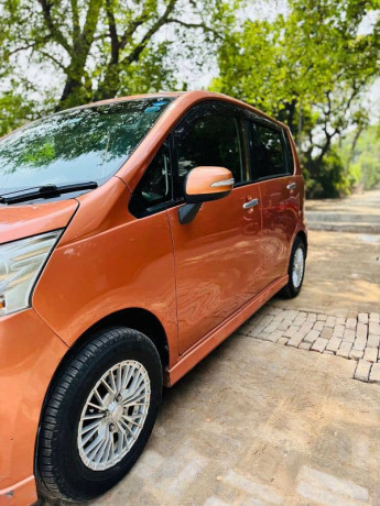 daihatsu-move-custom-turbo-big-2