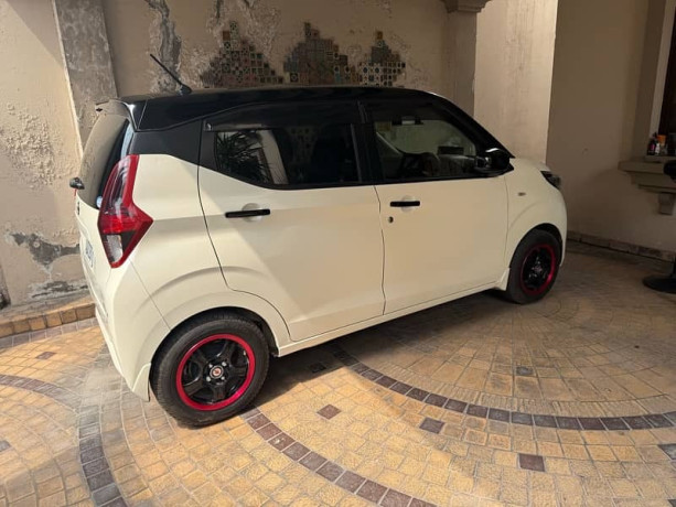 nissan-dayz-2225-big-5