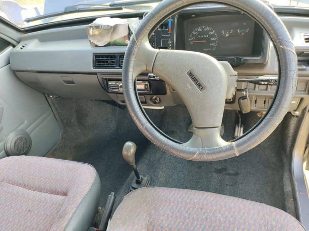 suzuki-mehran-vxr-2017-big-7