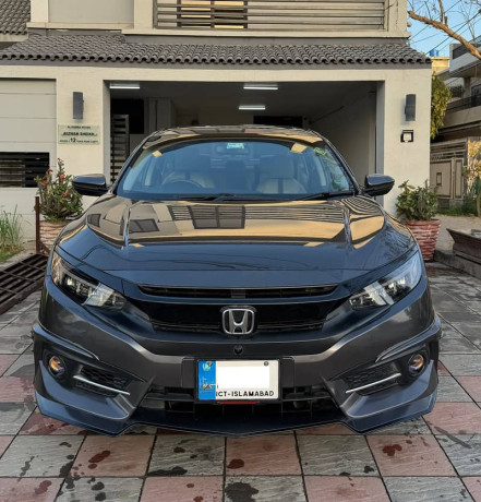 honda-civic-18-automatic-big-1