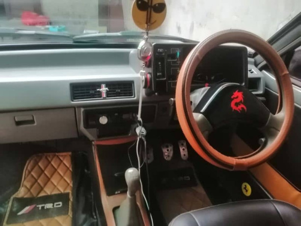 suzuki-mehran-vx-2013-big-19