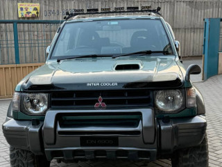 mitsubishi-pajero-28-1998-manual
