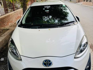 toyota-aqua-2022