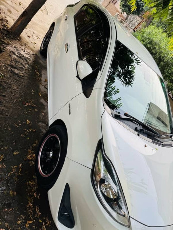 toyota-aqua-2022-big-2