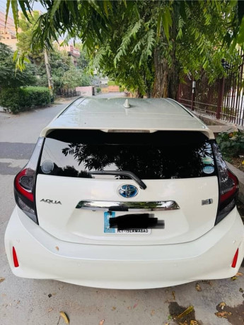 toyota-aqua-2022-big-1