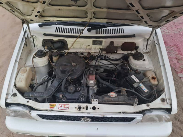 suzuki-mehran-vxr-2009-big-19