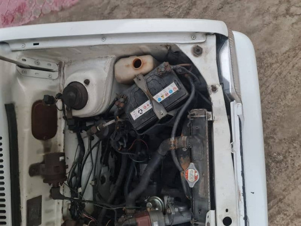 suzuki-mehran-vxr-2009-big-18