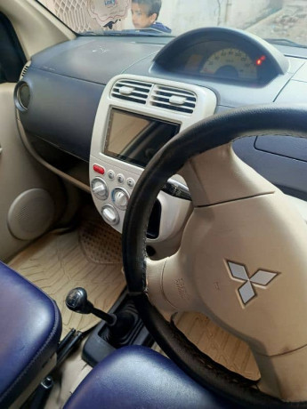 mitsubishi-ek-wagon-2015-big-4
