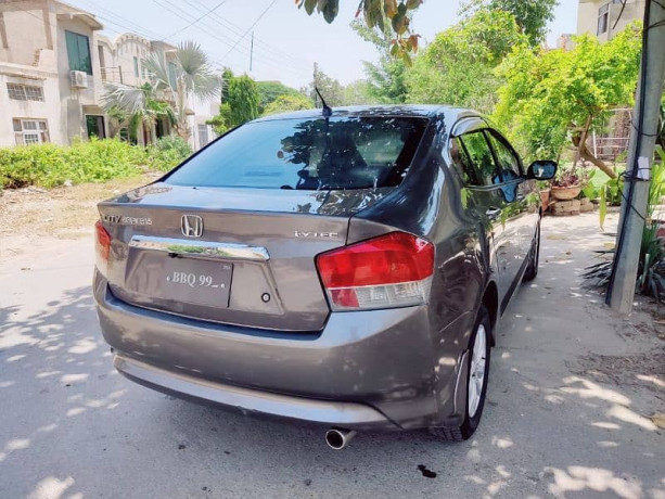 honda-city-aspire-15-manual-biometric-available-big-3