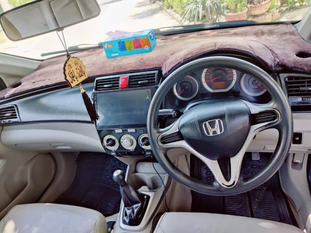 honda-city-aspire-15-manual-biometric-available-big-11