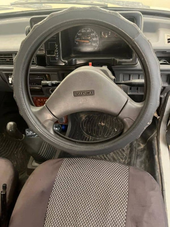 suzuki-mehran-vx-2009-big-9
