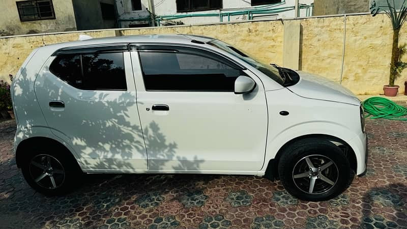 suzuki-alto-2022-november-registered-2023-big-4