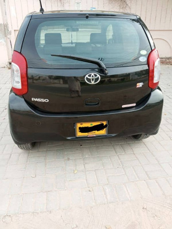 toyota-passo-pearl-black-b2b-original-big-2