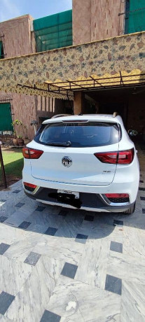 mg-zs-2021-big-4
