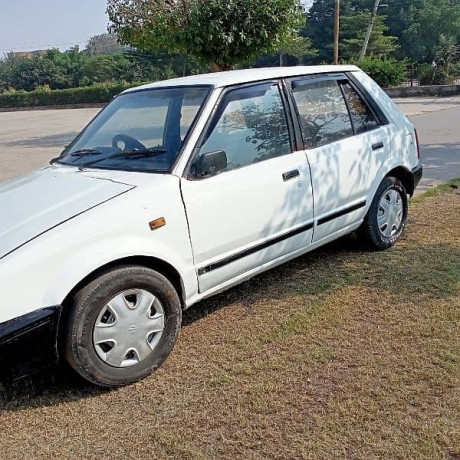 daihatsu-charade-1984-big-1