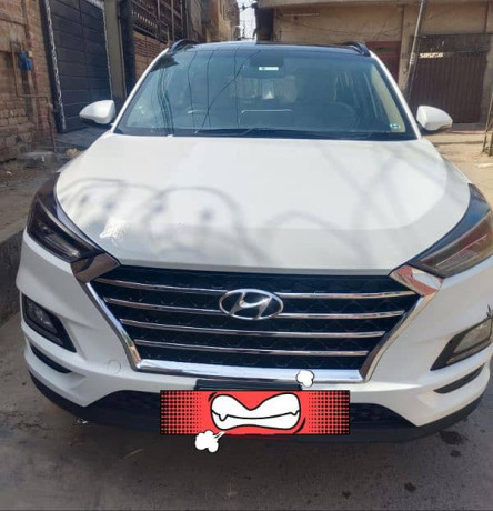 hyundai-tucson-contact-03217200079-shahid-ibrahim-big-1