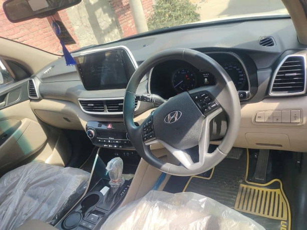 hyundai-tucson-contact-03217200079-shahid-ibrahim-big-11