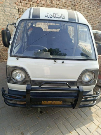 suzuki-bolan-2003-big-0
