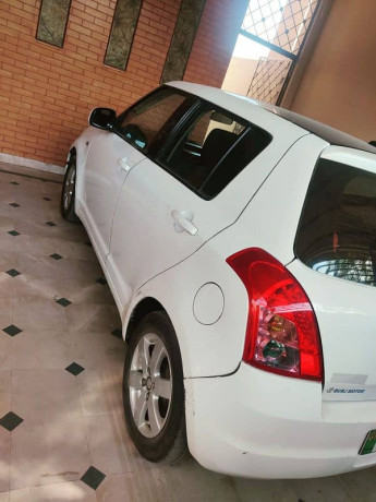 suzuki-swift-2012-big-3