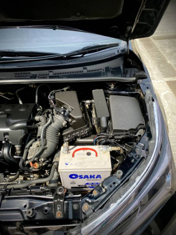 corolla-gli-2018-model-big-11