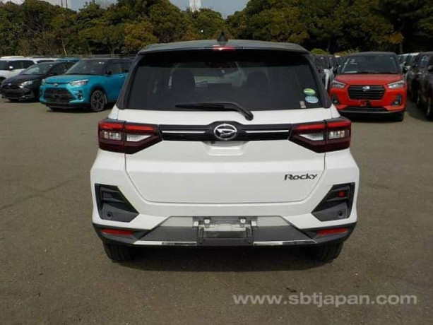 toyota-raize-2020-big-4