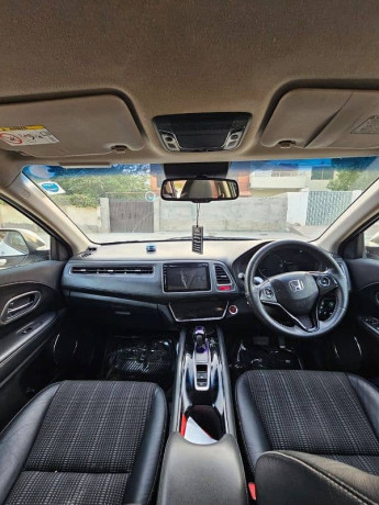 honda-vezel-2014-big-3