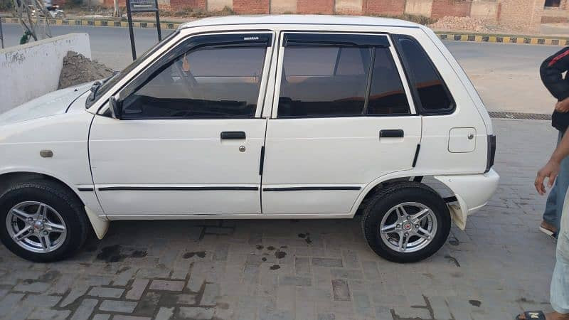 suzuki-mehran-2014-big-2